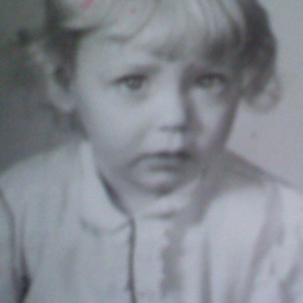 Meet your Posher, Sharon